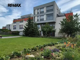 Pronájem bytu 2+kk, Praha - Pitkovice, Pečárková, 52 m2