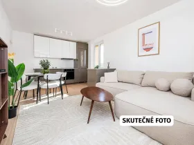 Prodej bytu 4+kk, Praha - Hloubětín, Poděbradská, 73 m2