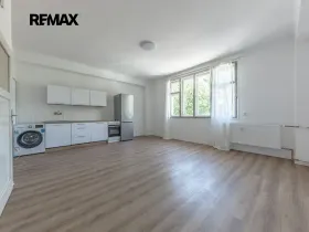Prodej bytu 2+kk, Praha - Vinohrady, Soběslavská, 43 m2