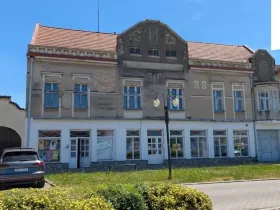 Prodej obchodního prostoru, Dašice, náměstí T. G. Masaryka, 3100 m2
