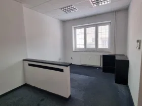 Pronájem kanceláře, Pardubice - Zelené Předměstí, V Ráji, 16 m2