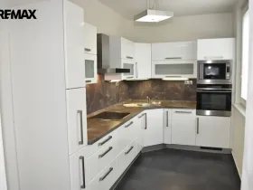 Pronájem bytu 3+1, Olomouc - Lazce, Urxova, 78 m2