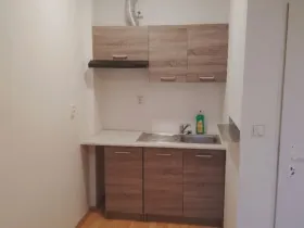 Pronájem bytu 1+kk, Ústí nad Labem - Krásné Březno, 1. máje, 26 m2