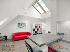 Pronájem bytu 1+kk, Praha - Vršovice, Bulharská, 58 m2