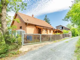 Prodej rodinného domu, Dolní Břežany - Lhota, U Lesa, 50 m2