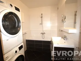 Pronájem bytu 2+1, Praha - Libeň, Podvinný mlýn, 52 m2