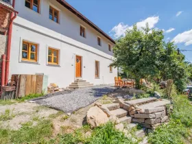 Prodej rodinného domu, Kolinec - Mlázovy, 250 m2