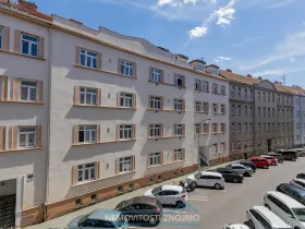 Prodej atypického bytu, Znojmo, Alšova, 310 m2