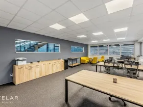 Pronájem kanceláře, Hranice, 60 m2