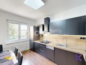 Pronájem bytu 2+1, Zlín, Padělky VI, 71 m2
