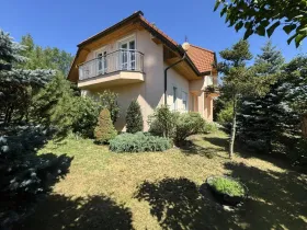 Prodej rodinného domu, Praha - Lysolaje, Nad Helmrovkou, 301 m2