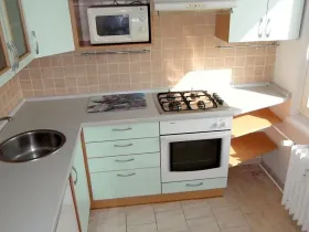Pronájem bytu 3+1, Praha - Prosek, Zárybská, 67 m2