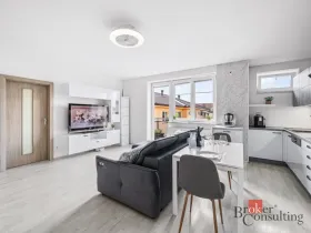Pronájem bytu 3+kk, Chrášťany, Oranžová, 72 m2