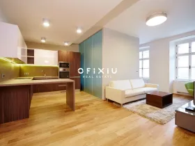 Pronájem bytu 2+kk, Brno - Brno-město, Jakubská, 82 m2
