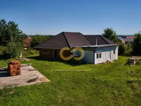 Prodej pozemku pro bydlení, Chvalovice, 3880 m2