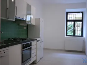 Pronájem bytu 1+1, Praha - Holešovice, Janovského, 34 m2
