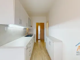 Prodej bytu 3+1, Chomutov, Tomáše ze Štítného, 68 m2
