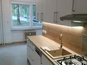 Prodej bytu 3+1, Tišnov, Halasova, 73 m2