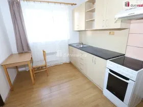 Pronájem bytu 1+1, Bečov nad Teplou, Nádražní, 33 m2