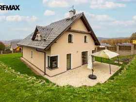 Prodej rodinného domu, Jenišov - Pod Rohem, K Rohu, 205 m2
