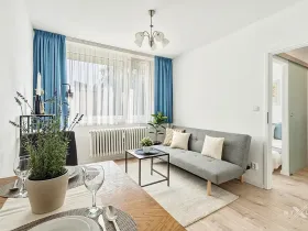 Prodej bytu 2+kk, Praha - Kobylisy, Šimůnkova, 32 m2