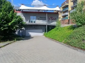 Pronájem garážového stání, Brno - Starý Lískovec, U Leskavy, 15 m2