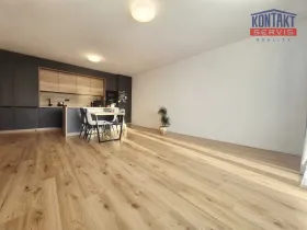 Pronájem bytu 2+kk, České Budějovice, Vrbenská, 83 m2