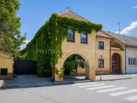 Prodej rodinného domu, Dolní Dunajovice, Hlavní, 244 m2
