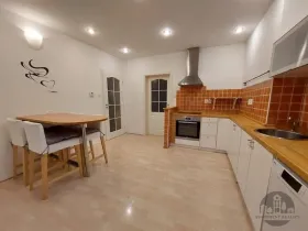 Pronájem bytu 2+1, Praha - Smíchov, Na Neklance, 60 m2