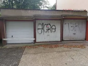 Prodej garáže, Praha - Dejvice, Na Vlčovce, 19 m2