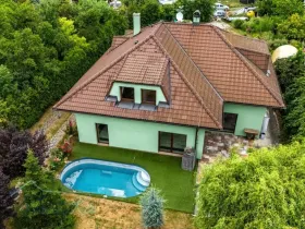 Prodej rodinného domu, Neveklov, Husova, 238 m2