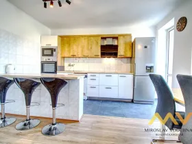 Pronájem bytu 3+1, Hradec Králové, Průmyslová, 92 m2