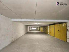 Pronájem garáže, Praha - Kyje, Manželů Dostálových, 18 m2