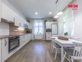 Prodej rodinného domu, Desná - Desná I, Zásnubní, 450 m2