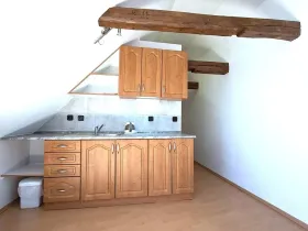 Pronájem bytu 1+kk, Benešov - Bedrč, 48 m2