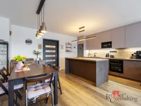 Prodej rodinného domu, Mokrá-Horákov - Horákov, 166 m2