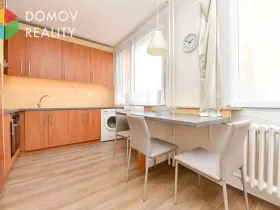 Pronájem bytu 1+kk, Králův Dvůr, Nad Stadionem, 29 m2