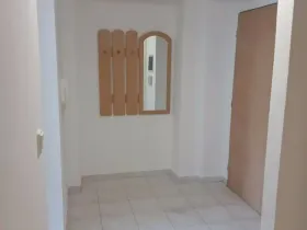 Pronájem bytu 2+kk, Karlovy Vary, Moravská, 82 m2