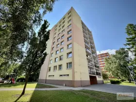 Prodej bytu 3+1, Broumov, Sídliště Křinické, 64 m2