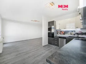 Pronájem bytu 3+kk, Praha - Prosek, Jablonecká, 66 m2