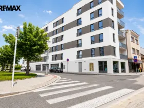 Prodej bytu 1+kk, Hradec Králové, V Koutech, 37 m2