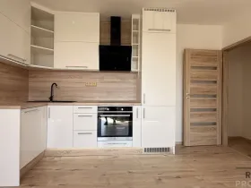 Prodej bytu 2+kk, Havířov, Elišky Krásnohorské, 37 m2