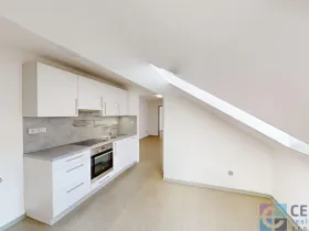 Pronájem bytu 2+1, Jablonec nad Nisou, Podhorská, 58 m2