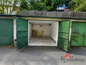 Prodej garáže, Chomutov, Mýtná, 22 m2