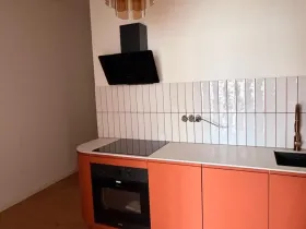 Pronájem bytu 1+kk, Broumov, Mírové náměstí, 50 m2