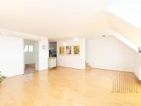 Pronájem bytu 2+kk, Praha - Nusle, Pod vilami, 103 m2