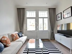 Pronájem bytu 2+kk, Praha - Vinohrady, náměstí Jiřího z Poděbrad, 56 m2