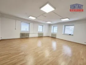 Pronájem výrobních prostor, České Budějovice, České Vrbné, 65 m2