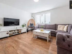 Prodej bytu 3+1, Bitozeves, 71 m2