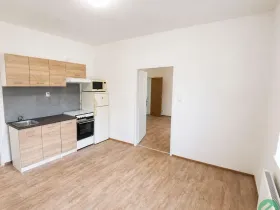 Pronájem bytu 2+kk, Praha - Hostivař, Dolnoměcholupská, 40 m2